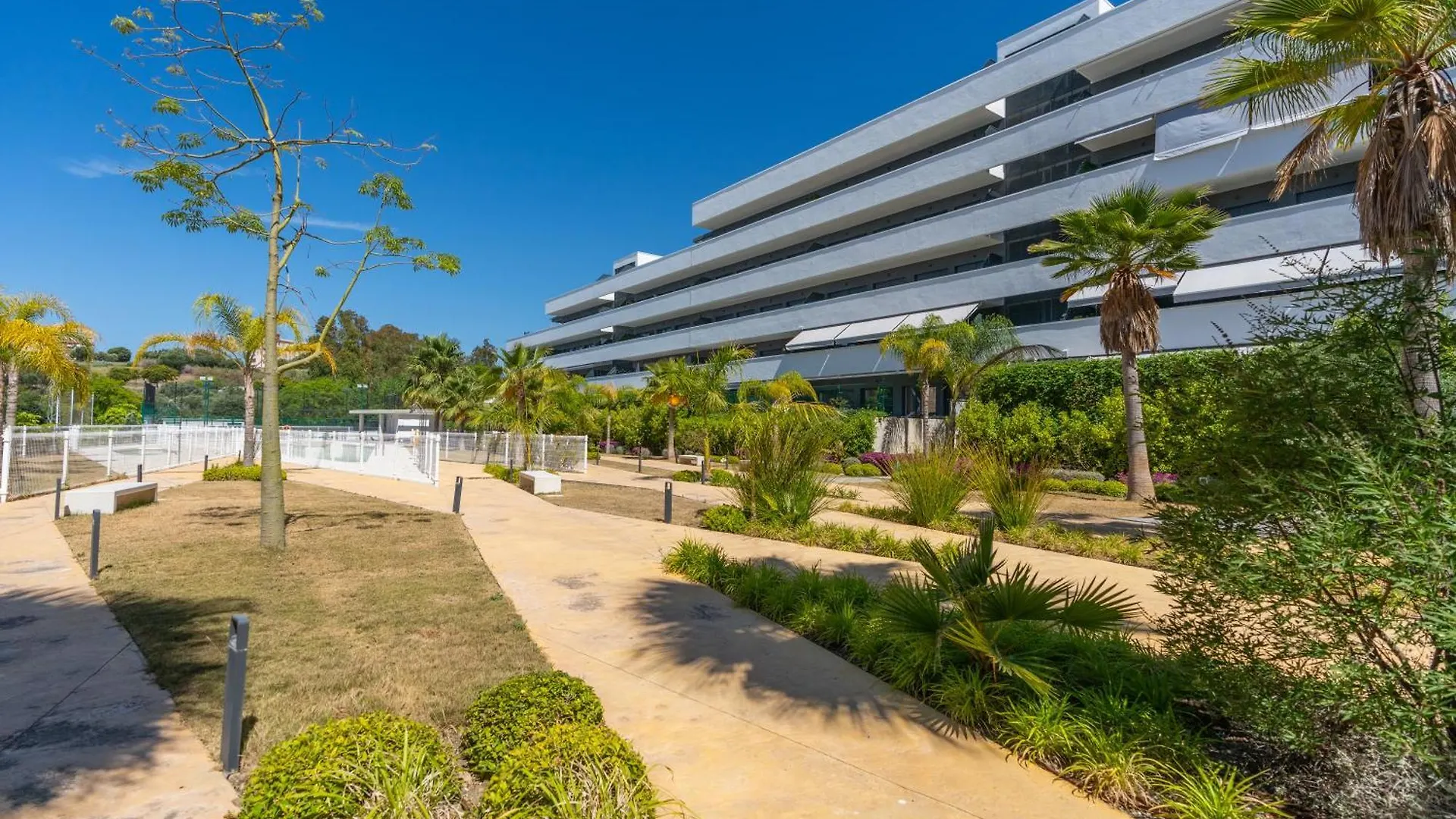 Esencia Marina Apartamentos Estepona